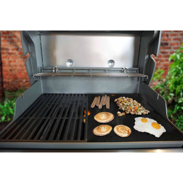 https://www.firepitsurplus.com/cdn/shop/products/arteflame-griddle-plancha-grill-inserts-grills-eggs-meat-and-veggies-sample-set-up-png._600x600.png?v=1646496180